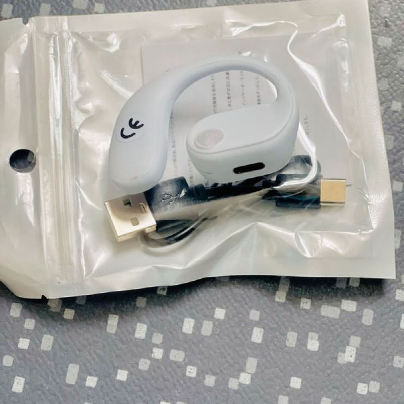 Ecouteurs Bluetooth à oreille Unique