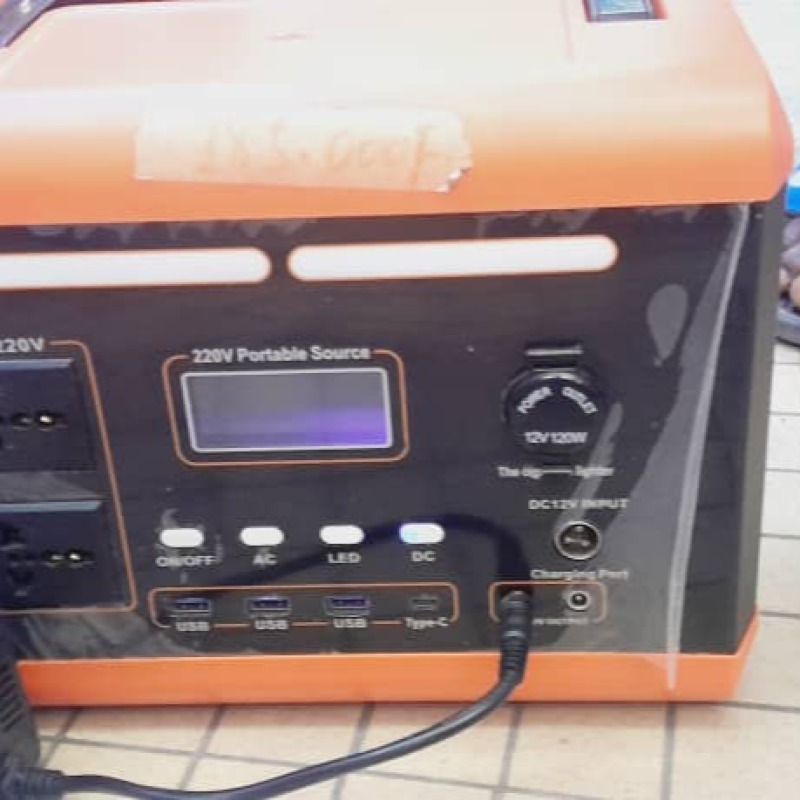 Batterie de stockage d'énergie, centrale électrique portable avec lumière LED, batterie solaire, banque d'alimentation mobile d'urgence, camping, pêche, 500W