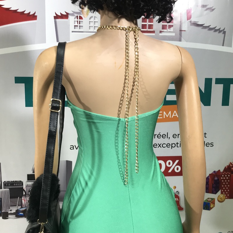 Complet Elengui ya Mwasi: Mini Sac, Robe et Perruque 