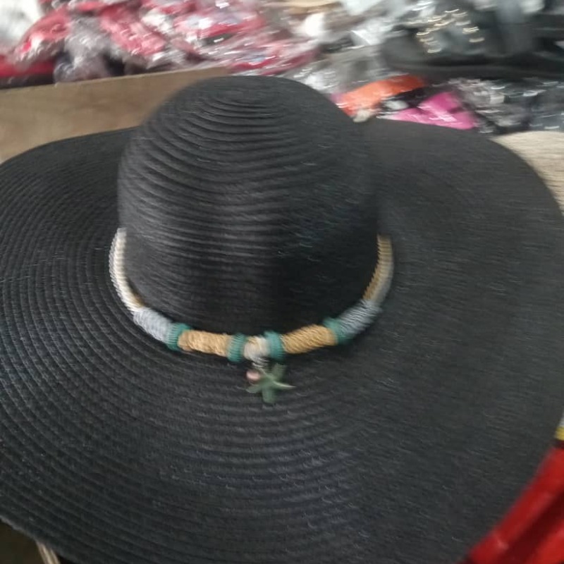 CHAPEAU DE PAILLE à RUBAN STYLE POUR DAMES ELEGANTES