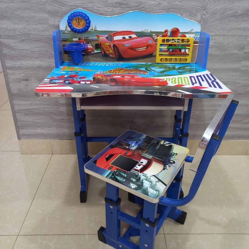 Bureau pour enfant avec chaise
