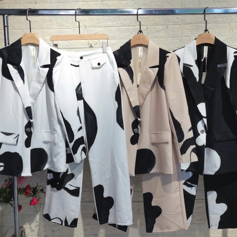 Ensemble Élégance tailleur femme (blazer + pantalon)
