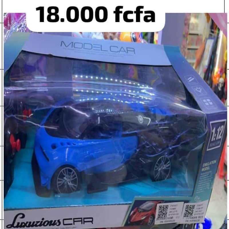 Voiture Télécommandée de Luxe 1:12 – Modèle Sport Électrique