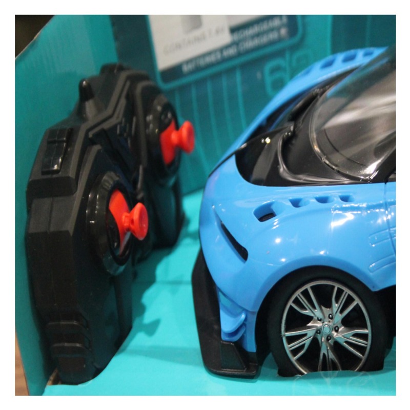 Voiture Télécommandée de Luxe 1:12 – Modèle Sport Électrique