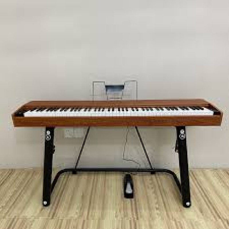 Piano électronique professionnel 88 touches | Design bois & pédale de sustain – E66PVC