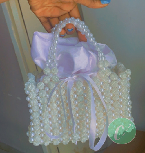 sac en perles dispo à Brazzaville 🇨🇬