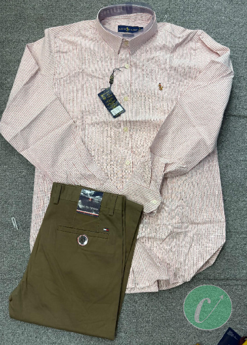 Ensemble chemise et pantalon 