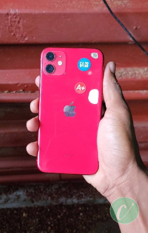 iPhone XR à vendre neuf occasion ou troque ainsi que iPhone 11 et autres 