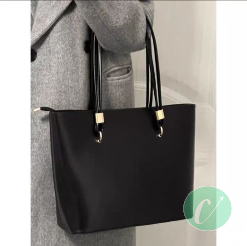 sac à main 👜 disponible à Brazzaville 🇨🇬 🇨🇬 @