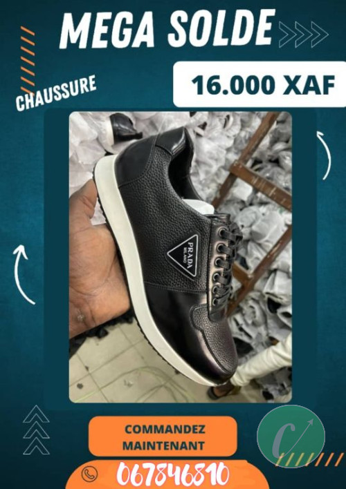 chaussures homme de marque Timberland et prada 