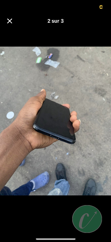 iPhone XR à vendre neuf occasion ou troque ainsi que iPhone 11 et autres 