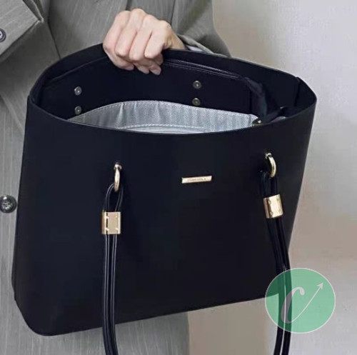 sac à main 👜 disponible à Brazzaville 🇨🇬 🇨🇬 @