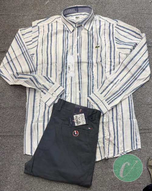 Ensemble chemise et pantalon 