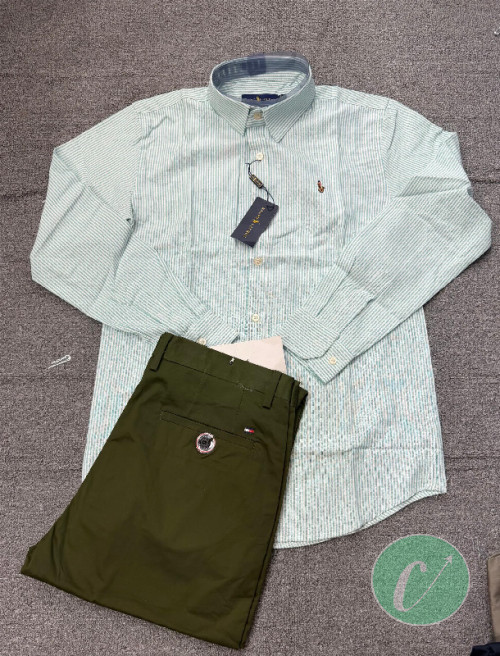 Ensemble chemise et pantalon 